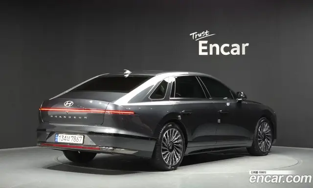 Hyundai Grandeur 2023 3.5 автомат (гидро), миниатюра 2