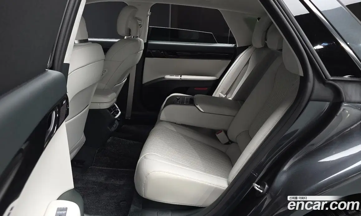 Hyundai Grandeur 2023 3.5 автомат (гидро), фото 18
