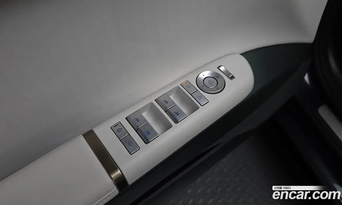 Hyundai Grandeur 2023 3.5 автомат (гидро), фото 28