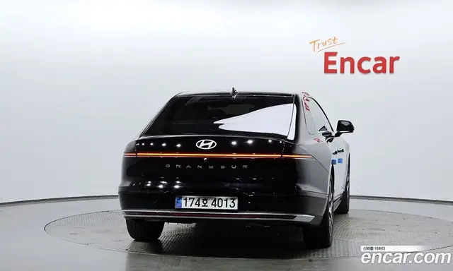 Hyundai Grandeur 2023 2.5 автомат (гидро), миниатюра 3