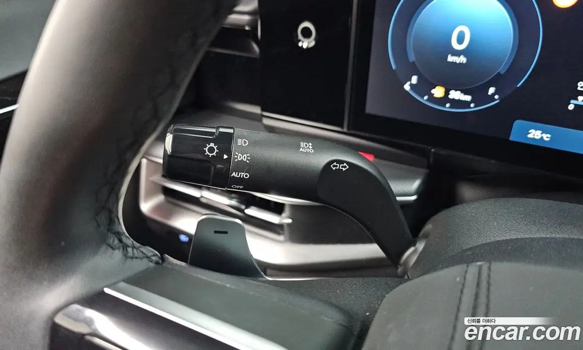 Hyundai Grandeur 2023 2.5 автомат (гидро), фото 29