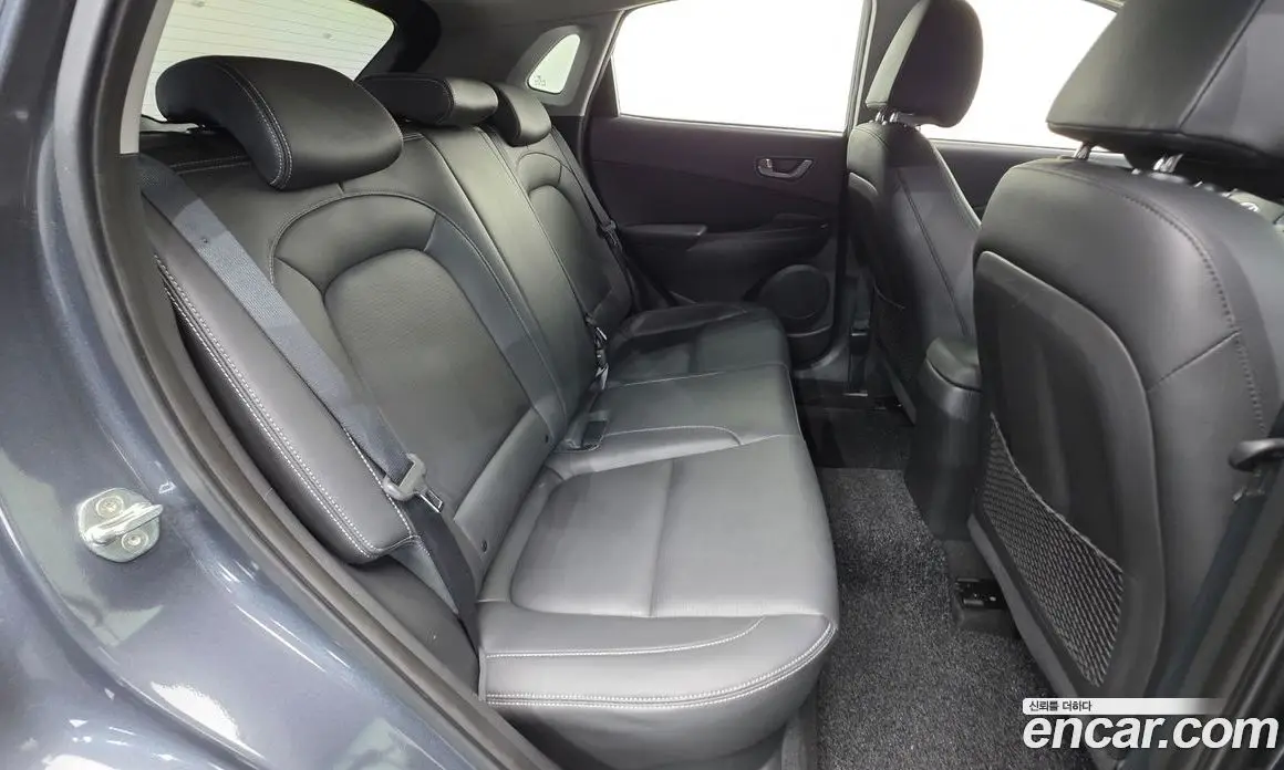 Hyundai Kona 2018 1.6 автомат (гидро), фото 19