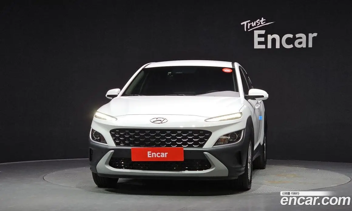 Hyundai Kona 2022 1.6 автомат (гидро), фото 3