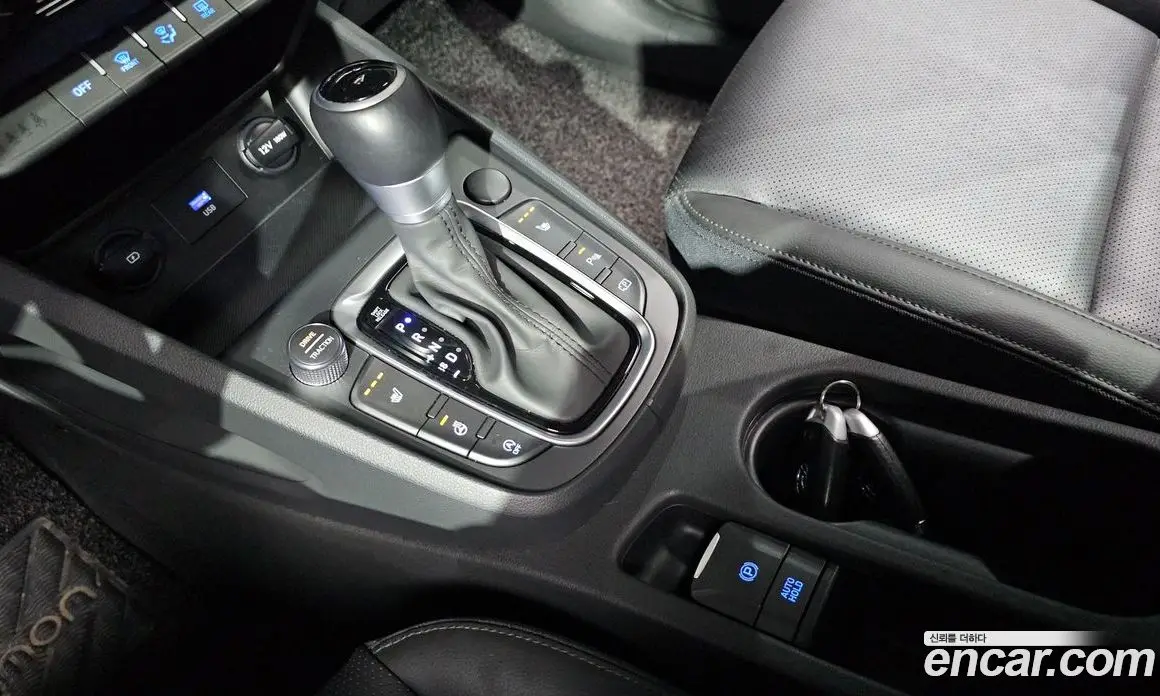 Hyundai Kona 2022 1.6 автомат (гидро), фото 9