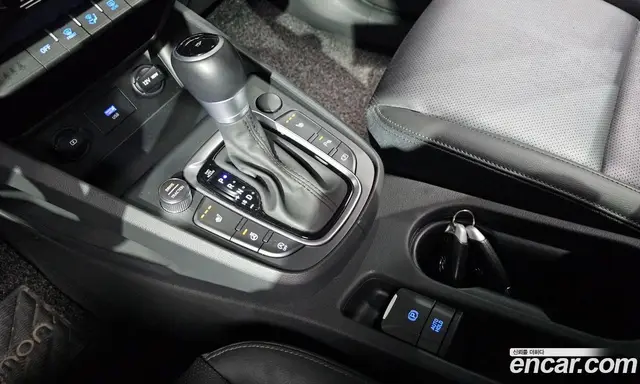 Hyundai Kona 2022 1.6 автомат (гидро), миниатюра 9