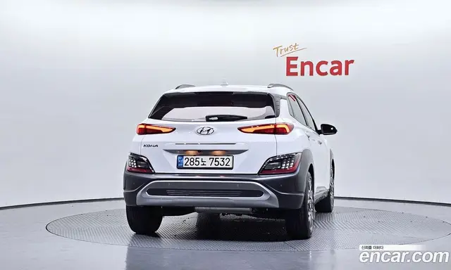 Hyundai Kona 2022 1.6 автомат (гидро), миниатюра 4