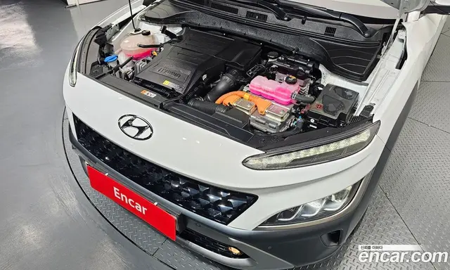Hyundai Kona 2022 1.6 автомат (гидро), миниатюра 6
