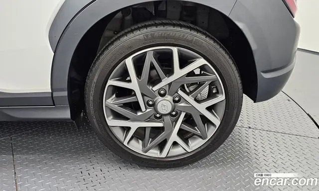 Hyundai Kona 2022 1.6 автомат (гидро), миниатюра 7