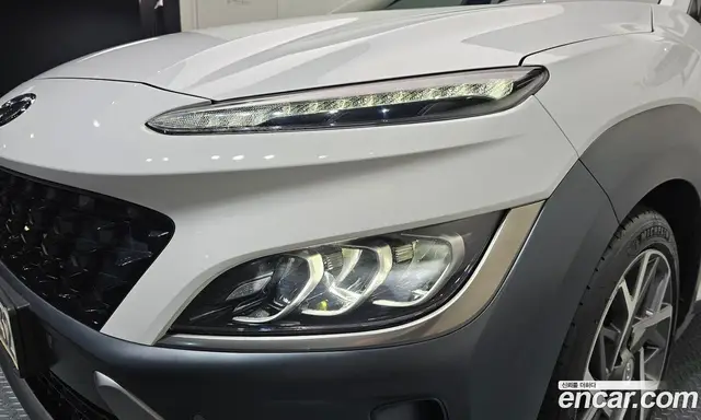 Hyundai Kona 2022 1.6 автомат (гидро), миниатюра 8