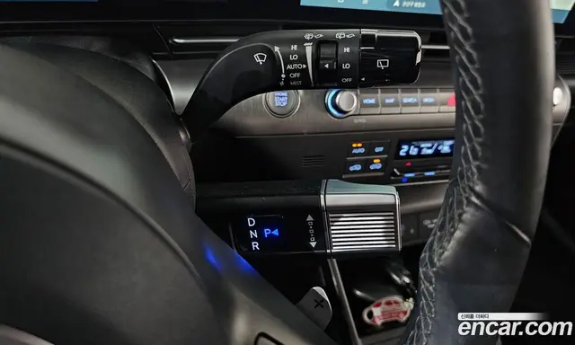 Hyundai Kona 2023 1.6 автомат (гидро), миниатюра 12