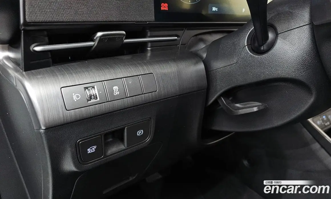 Hyundai Kona 2023 1.6 автомат (гидро), фото 26