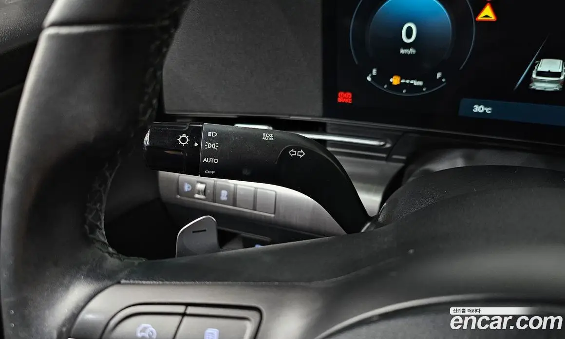 Hyundai Kona 2023 1.6 автомат (гидро), фото 27