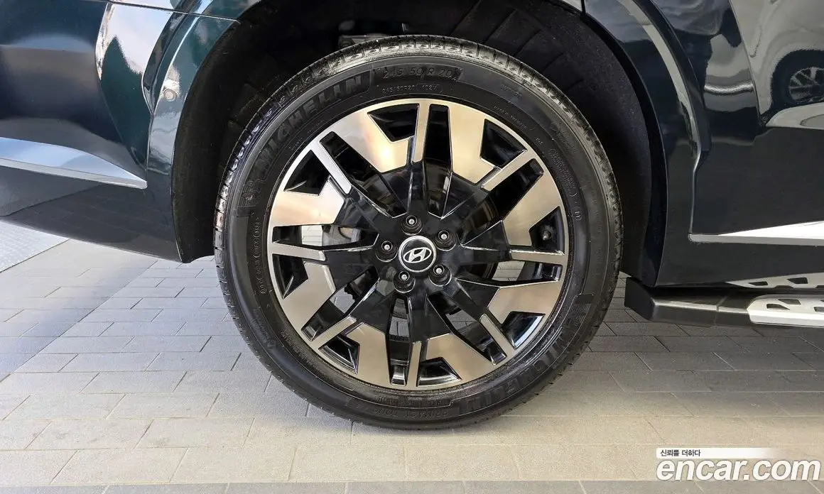 Hyundai Palisade 2023 3.8 автомат (гидро), фото 5