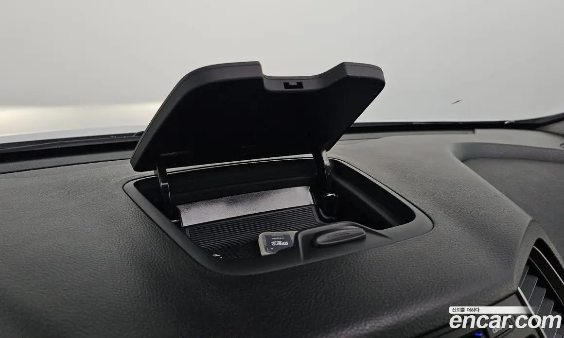 Hyundai Santa Fe 2017 2.0 автомат (гидро), фото 28