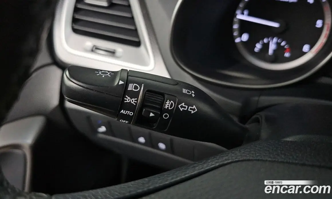 Hyundai Santa Fe 2017 2.0 автомат (гидро), фото 31