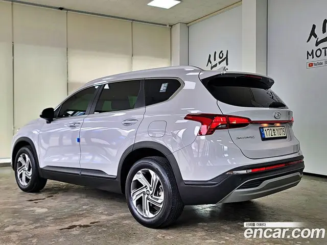 Hyundai Santa Fe 2022 2.2 автомат (гидро), миниатюра 2