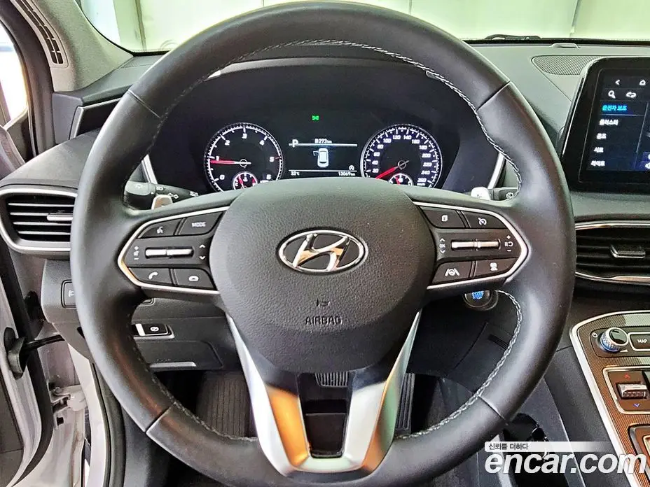 Hyundai Santa Fe 2022 2.2 автомат (гидро), фото 7