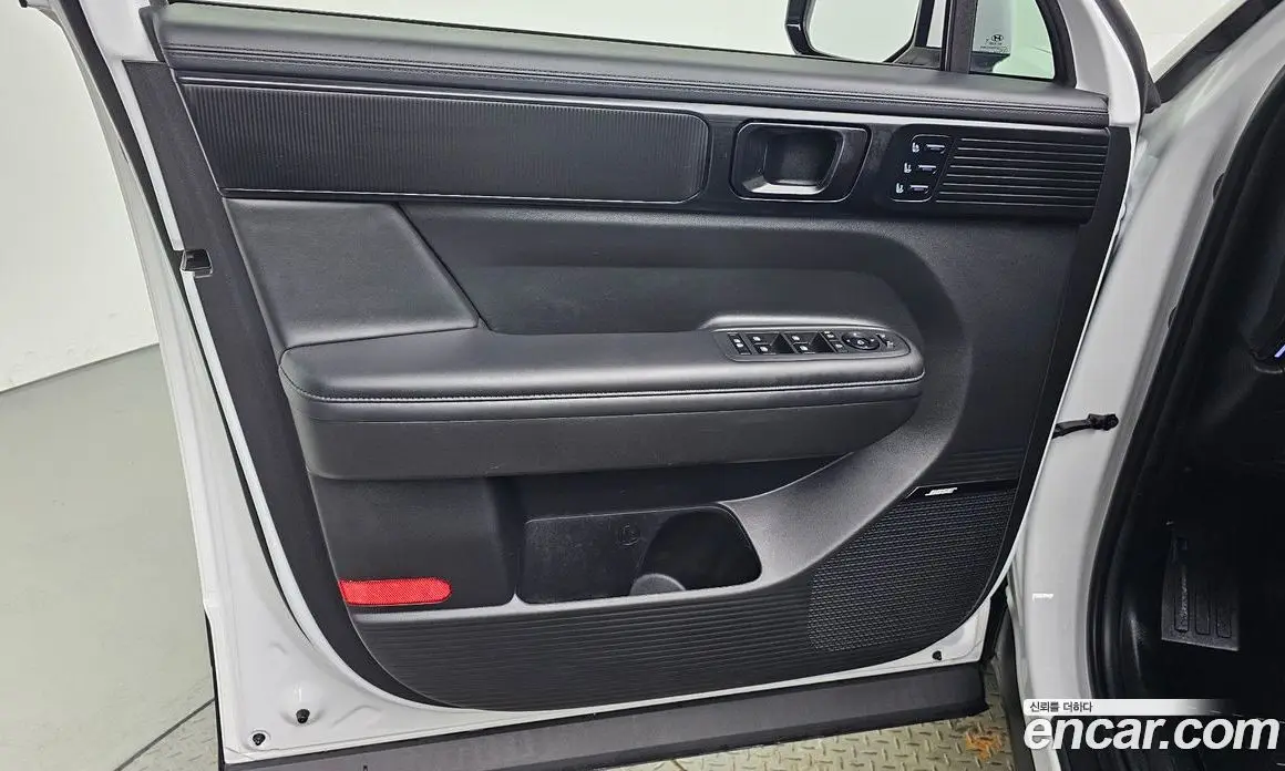 Hyundai Santa Fe 2024 1.6 автомат (гидро), фото 14
