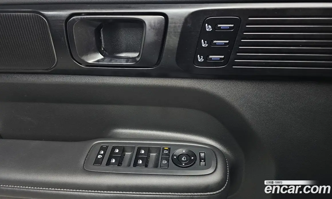 Hyundai Santa Fe 2024 1.6 автомат (гидро), фото 23