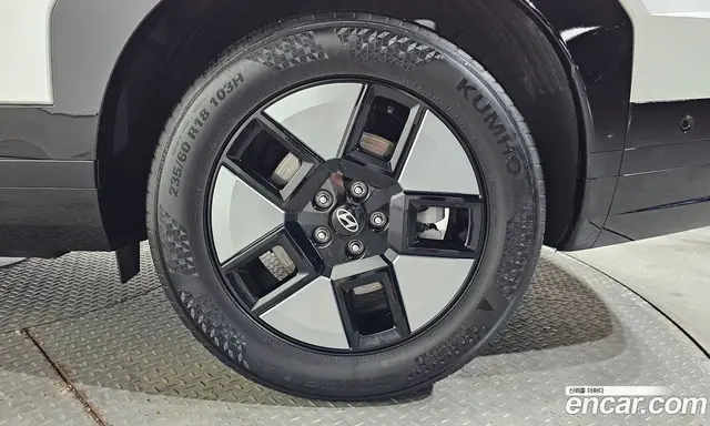 Hyundai Santa Fe 2024 1.6 автомат (гидро), миниатюра 7