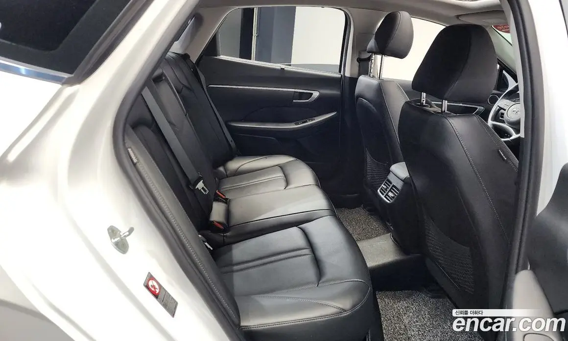 Hyundai Sonata 2020 1.6 автомат (гидро), фото 17