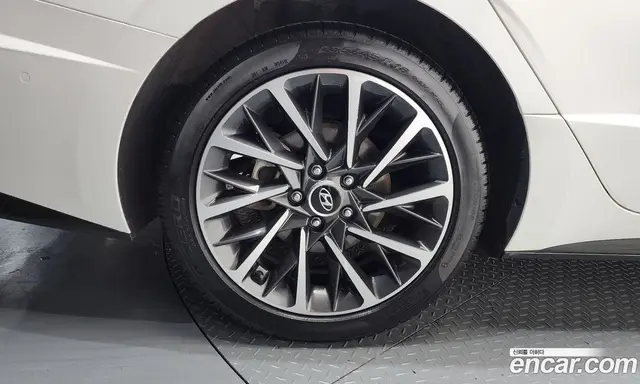 Hyundai Sonata 2020 1.6 автомат (гидро), миниатюра 5