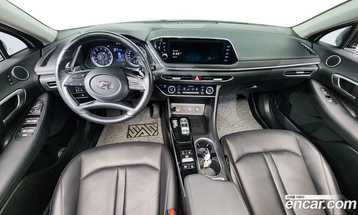 Hyundai Sonata 2020 1.6 автомат (гидро), фото 10