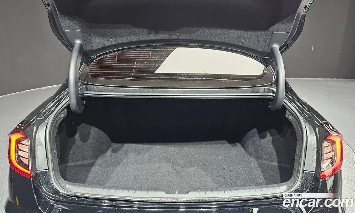 Hyundai Sonata 2022 2.0 автомат (гидро), фото 24