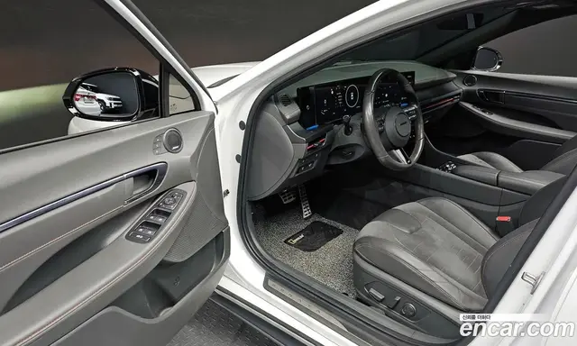 Hyundai Sonata 2023 2.5 автомат (гидро), миниатюра 10