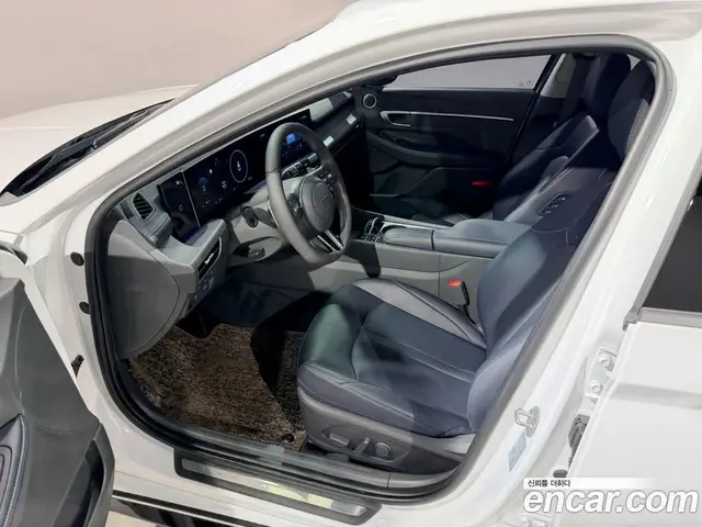 Hyundai Sonata 2024 1.6 автомат (гидро), миниатюра 5