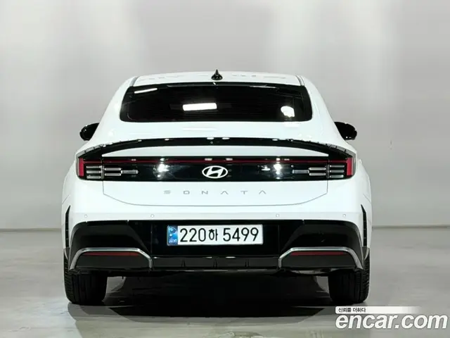Hyundai Sonata 2024 1.6 автомат (гидро), миниатюра 9