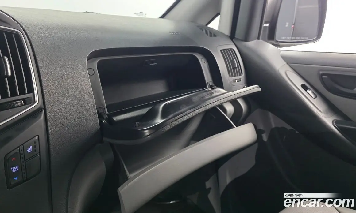 Hyundai Starex 2020 2.5 автомат (гидро), фото 28