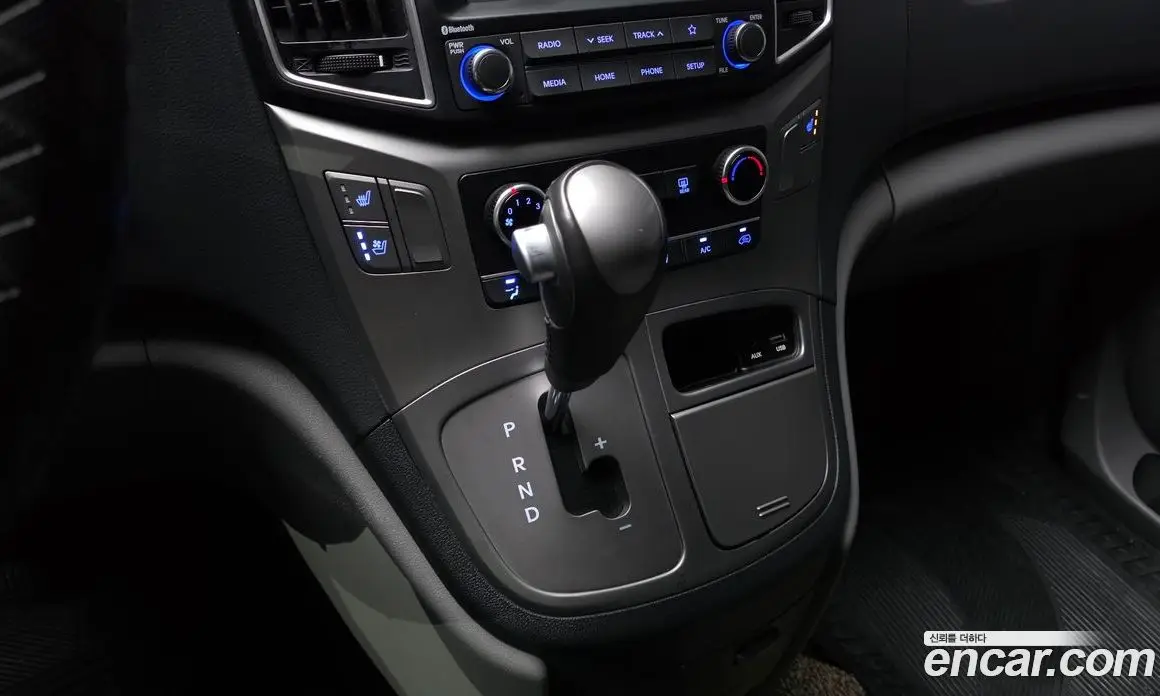 Hyundai Starex 2021 2.5 автомат (гидро), фото 12