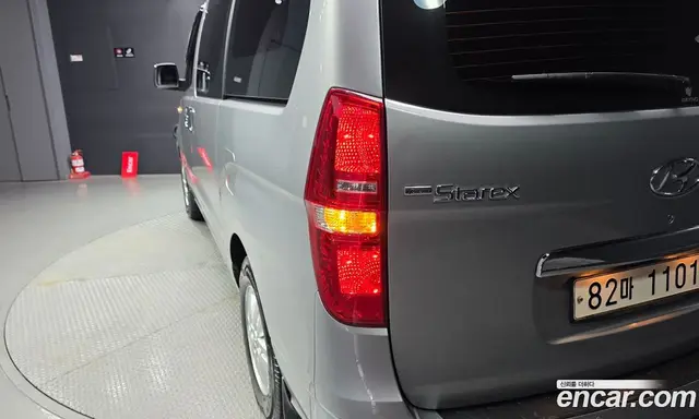 Hyundai Starex 2021 2.5 автомат (гидро), миниатюра 9