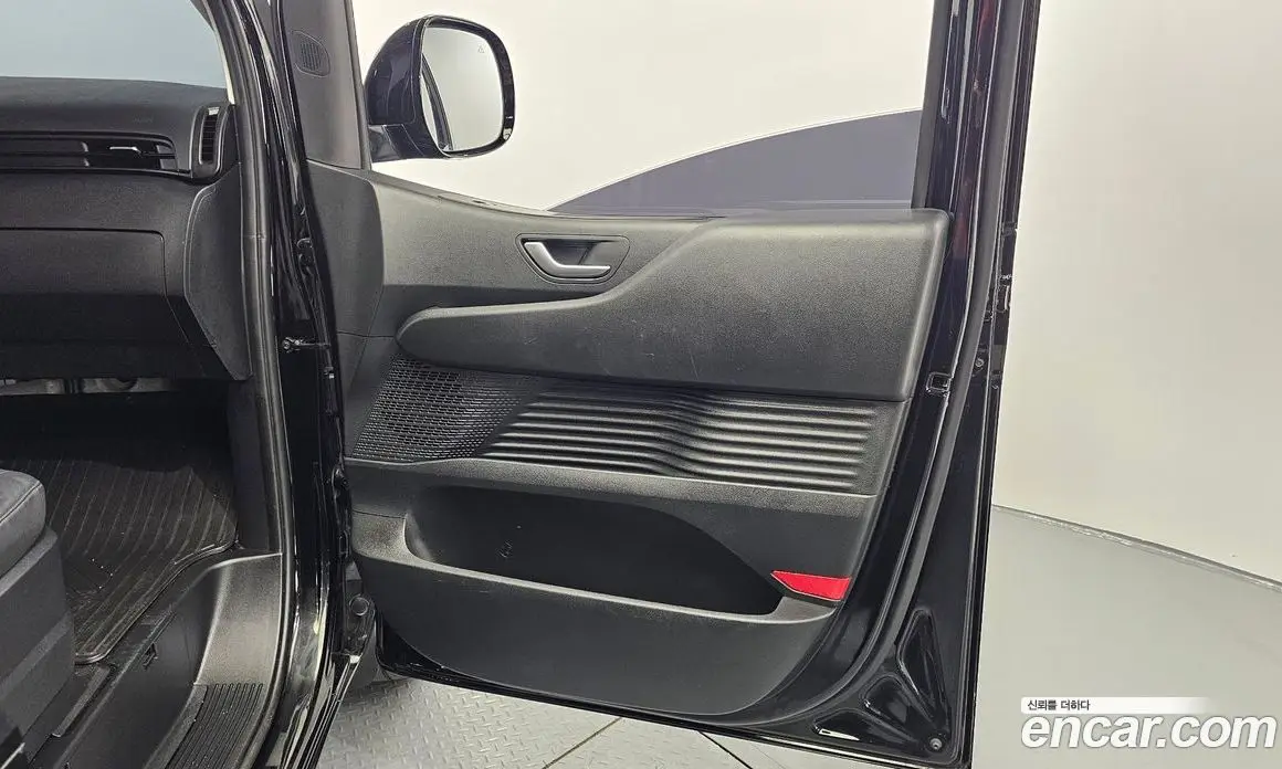 Hyundai Staria 2023 3.5 автомат (гидро), фото 15 Hyundai Staria 2023 3.5 автомат (гидро), фото 15
