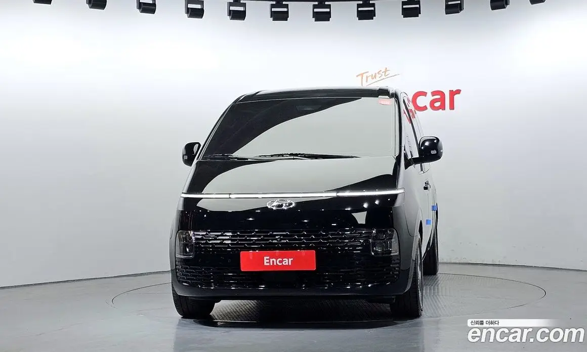Hyundai Staria 2023 3.5 автомат (гидро), фото 3 Hyundai Staria 2023 3.5 автомат (гидро), фото 3