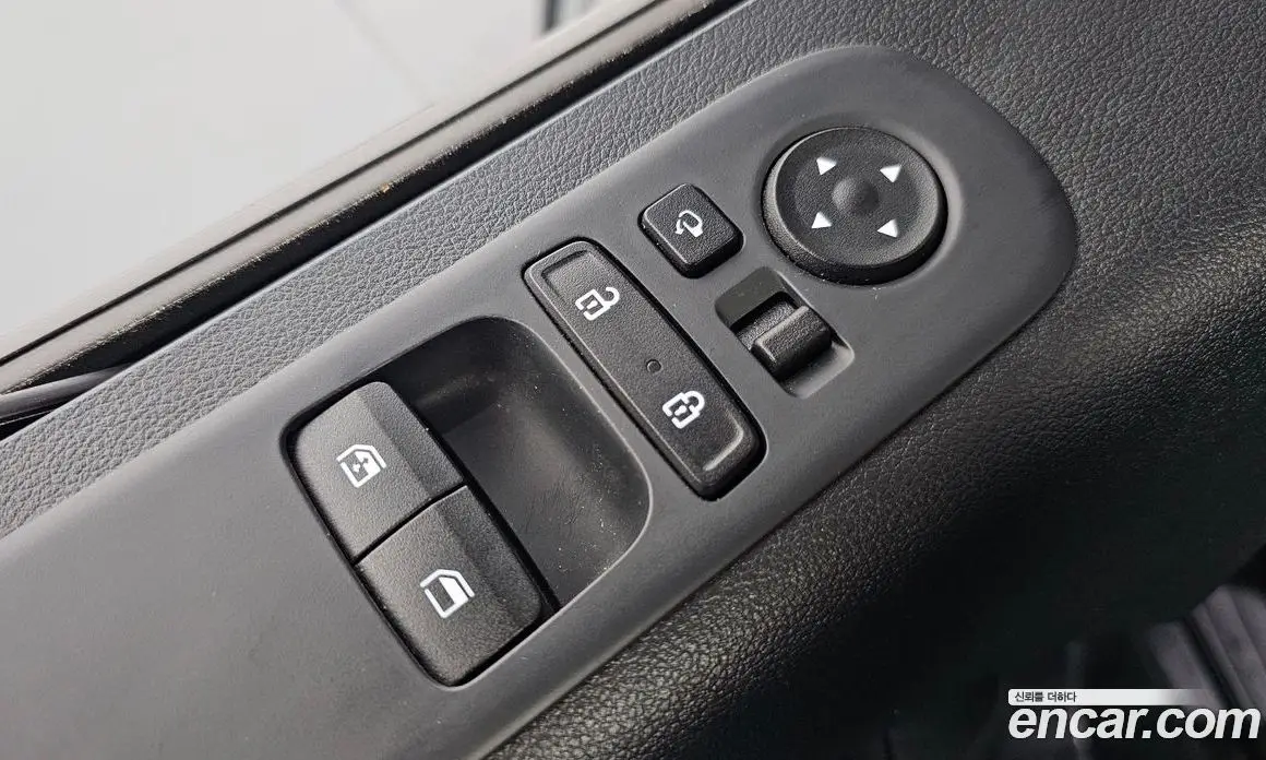 Hyundai Staria 2023 3.5 автомат (гидро), фото 28 Hyundai Staria 2023 3.5 автомат (гидро), фото 28