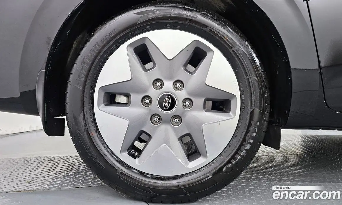 Hyundai Staria 2023 3.5 автомат (гидро), фото 7 Hyundai Staria 2023 3.5 автомат (гидро), фото 7
