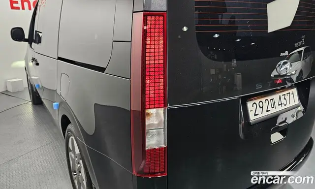 Hyundai Staria 2023 3.5 автомат (гидро), миниатюра 9 Hyundai Staria 2023 3.5 автомат (гидро), миниатюра 9