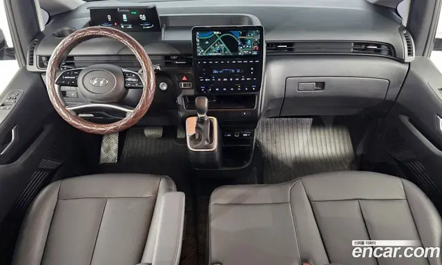 Hyundai Staria 2023 3.5 автомат (гидро), миниатюра 10 Hyundai Staria 2023 3.5 автомат (гидро), миниатюра 10