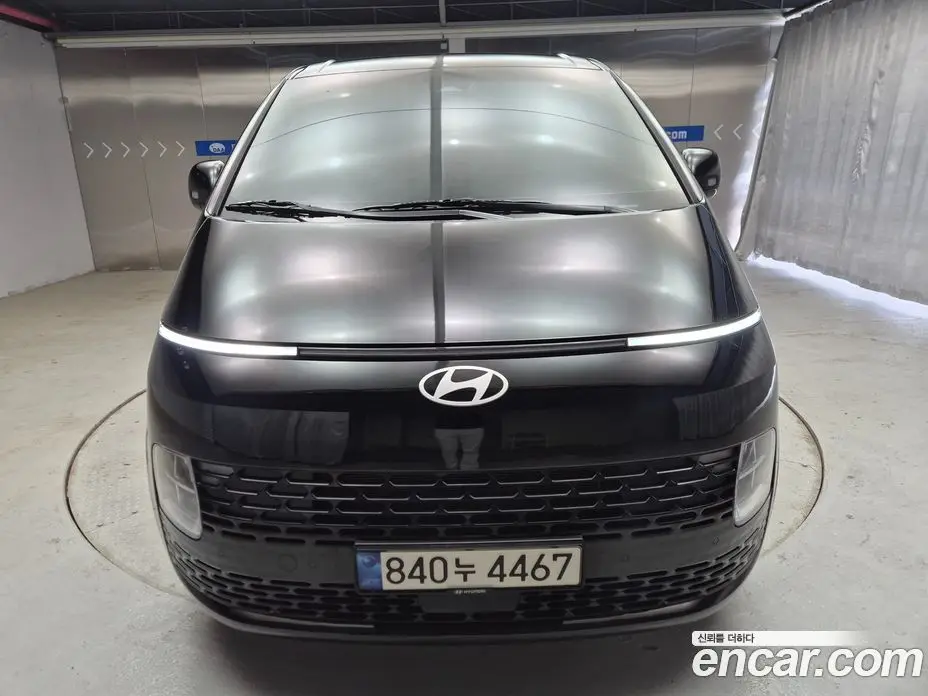 Hyundai Staria 2024 3.5 автомат (гидро), фото 2 Hyundai Staria 2024 3.5 автомат (гидро), фото 2