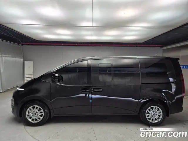 Hyundai Staria 2024 3.5 автомат (гидро), миниатюра 9 Hyundai Staria 2024 3.5 автомат (гидро), миниатюра 9