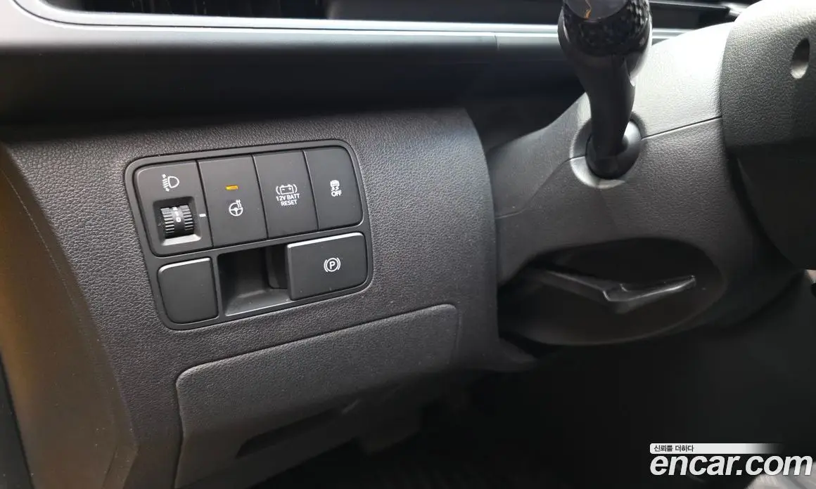 Hyundai Staria 2024 1.6 автомат (гидро), фото 27
