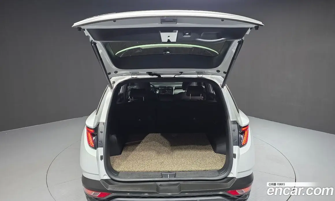 Hyundai Tucson 2022 1.6 автомат (гидро), фото 23