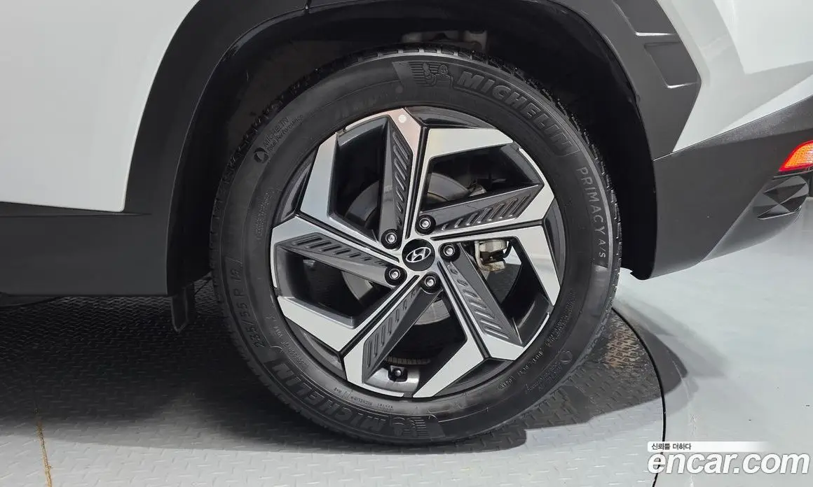 Hyundai Tucson 2022 1.6 автомат (гидро), фото 7