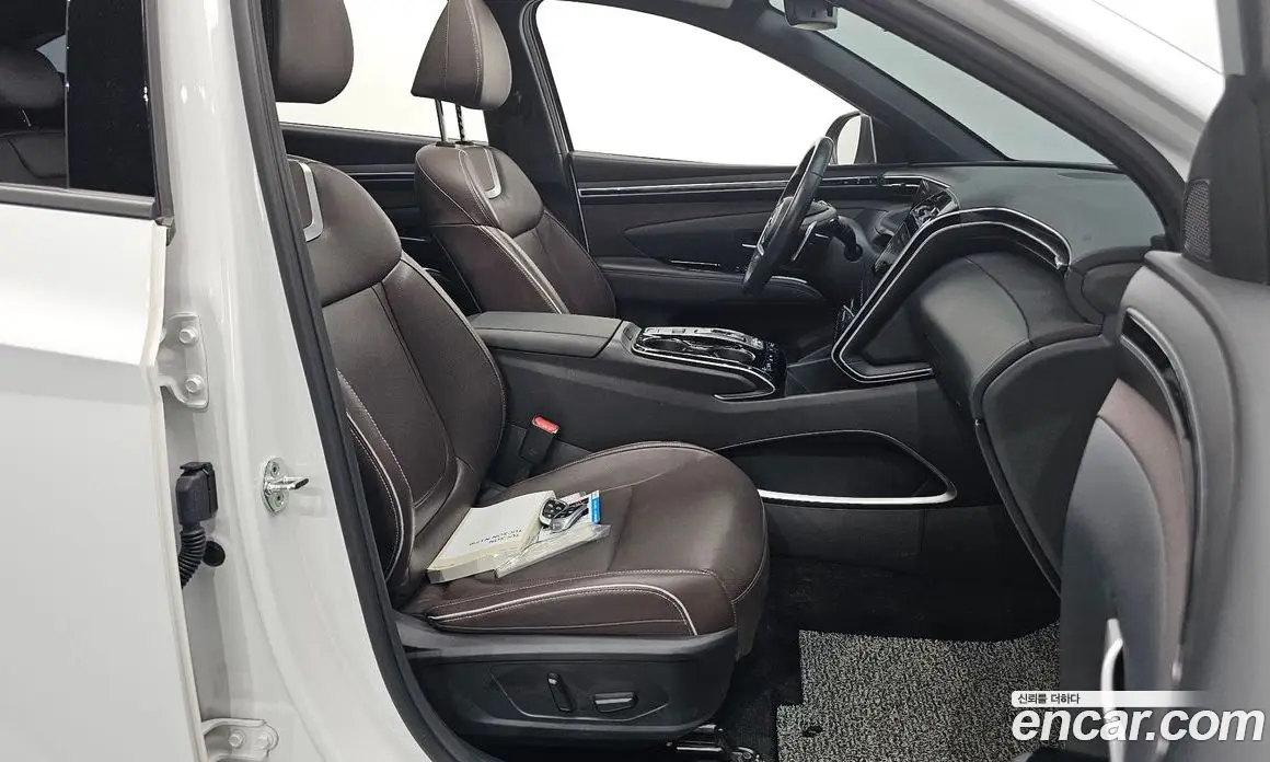 Hyundai Tucson 2022 1.6 автомат (гидро), фото 13
