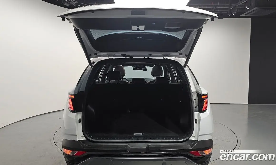 Hyundai Tucson 2022 1.6 автомат (гидро), фото 26