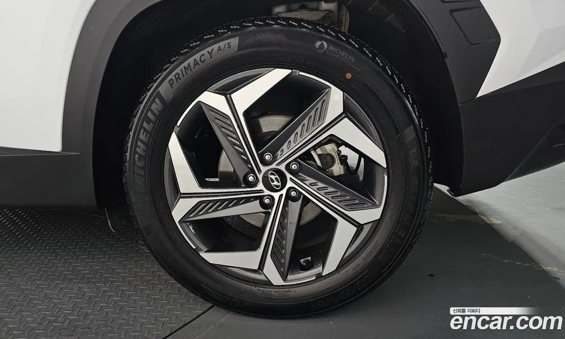 Hyundai Tucson 2022 1.6 автомат (гидро), фото 7