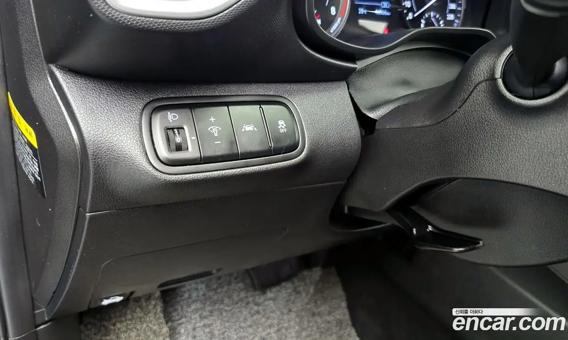 Hyundai Venue 2019 1.6 автомат (гидро), фото 22
