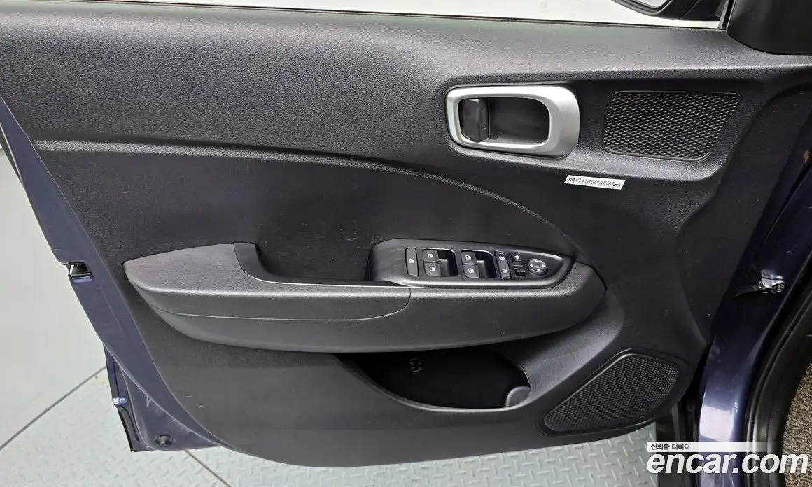 Hyundai Venue 2019 1.6 автомат (гидро), фото 28